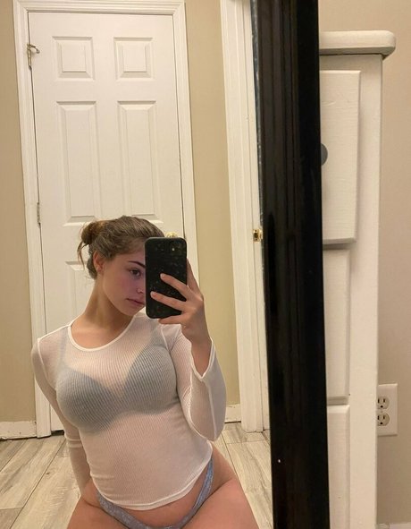 Foto desnuda filtrada de OnlyFans de Ray Madalyn