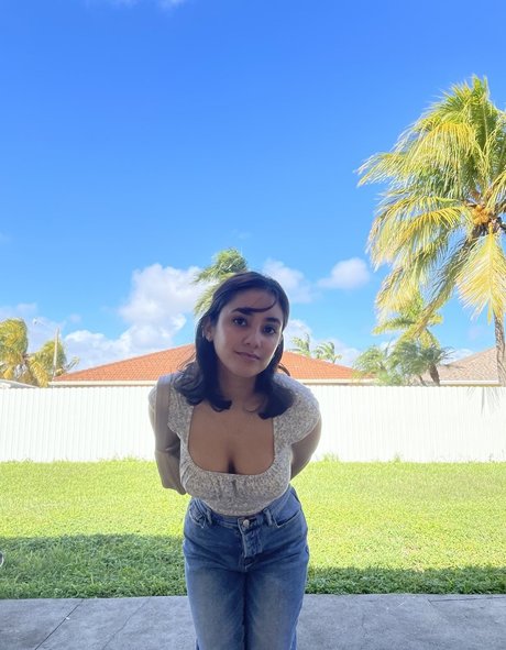 Moonbby100