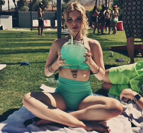 Kirsten Prout
