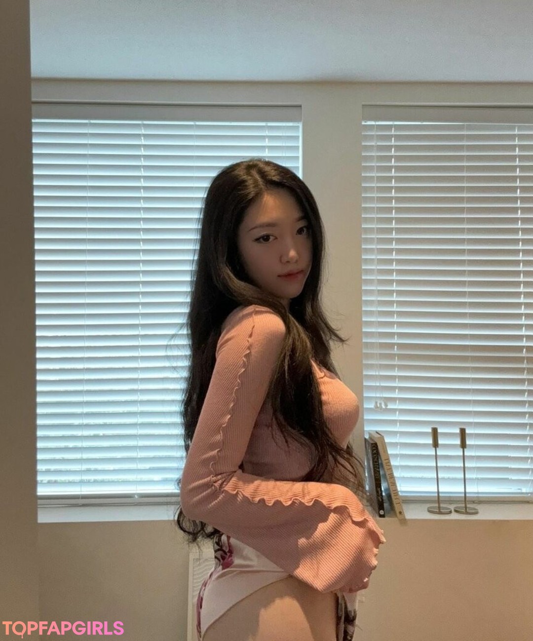 Foto desnuda filtrada de OnlyFans de Daisydslee #37 Foto desnuda filtrada de OnlyFans de Daisydslee #37