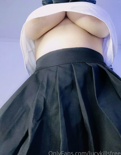 Foto desnuda filtrada de OnlyFans de Lucyskillsfree