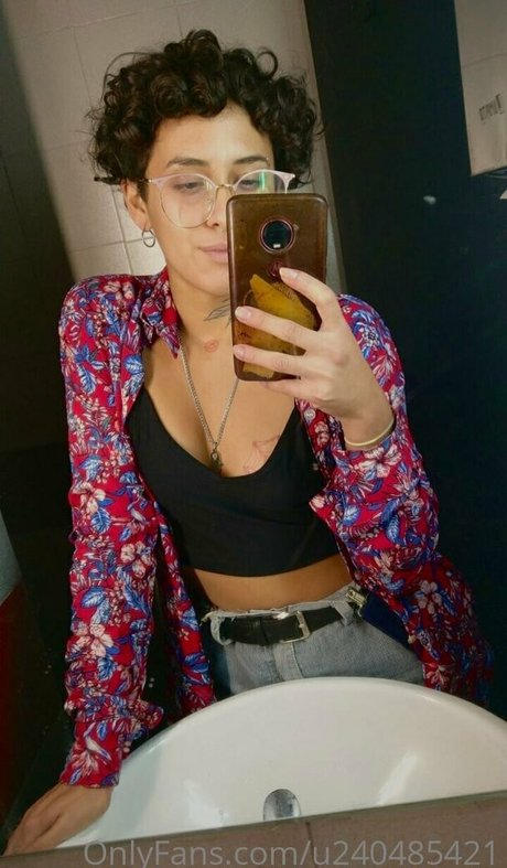 Foto desnuda filtrada de OnlyFans de Thequeenwithcurls