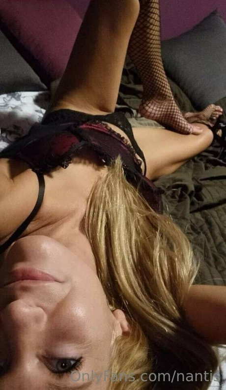 Foto desnuda filtrada de OnlyFans de Nantis