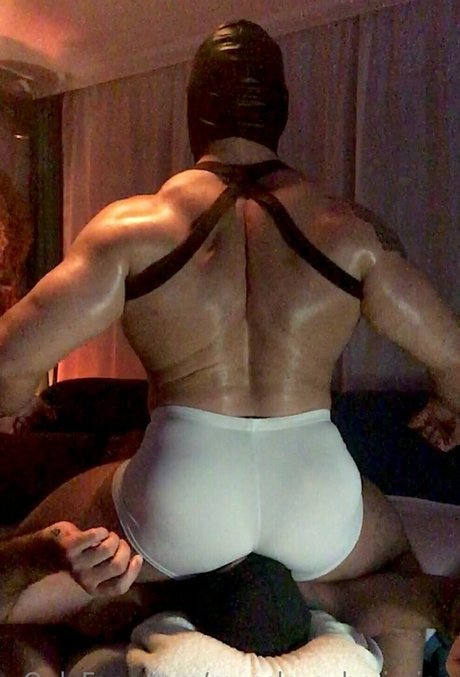 Musclesubmission