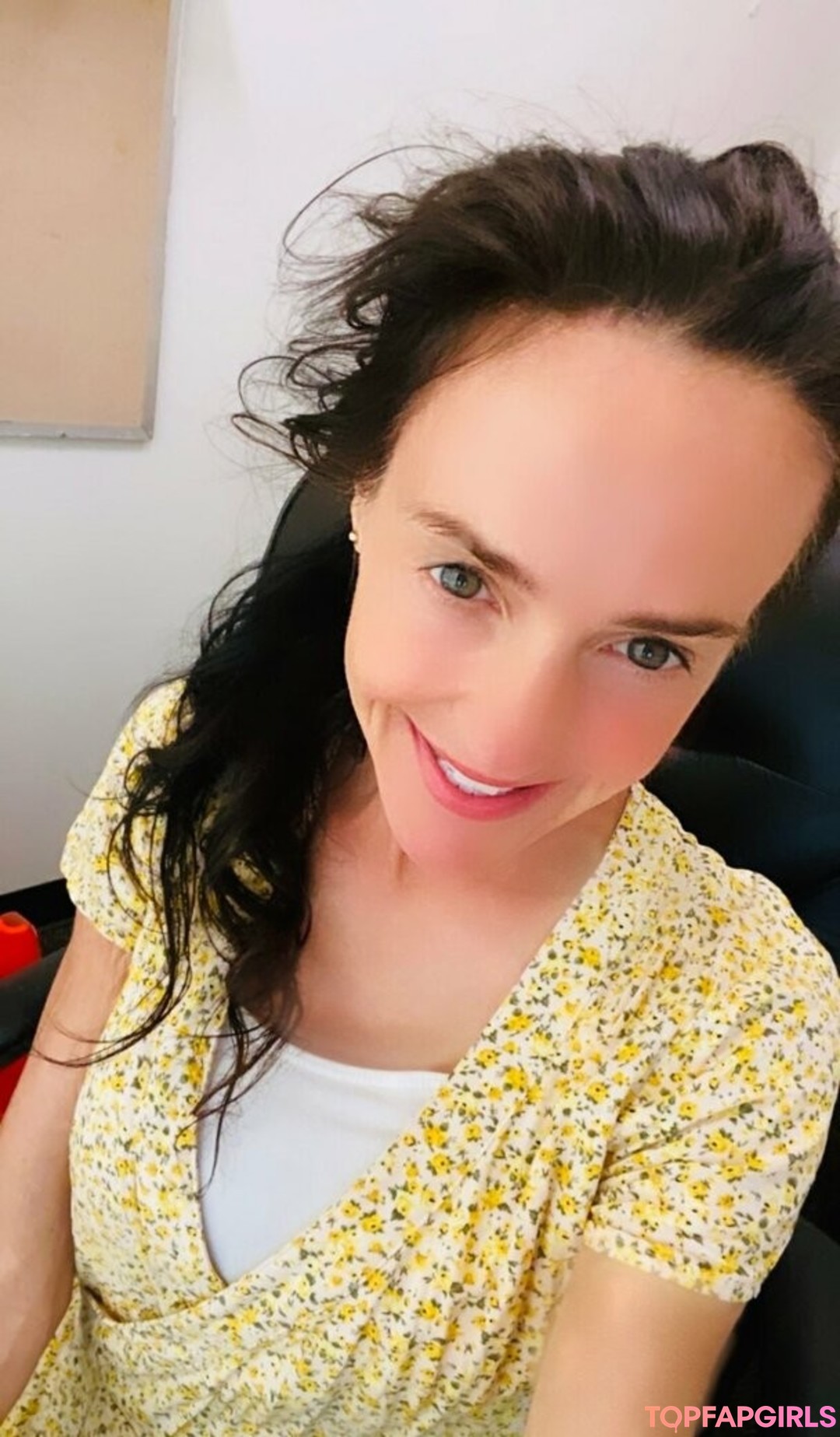 Foto desnuda filtrada de OnlyFans de Lilrosiedoll #120 Foto desnuda filtrada de OnlyFans de Lilrosiedoll #120