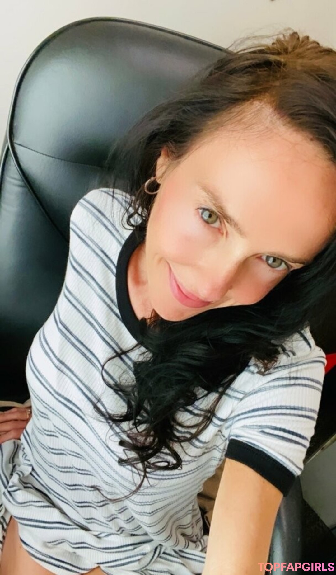 Foto desnuda filtrada de OnlyFans de Lilrosiedoll #37 Foto desnuda filtrada de OnlyFans de Lilrosiedoll #37