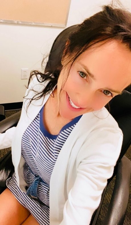 Lilrosiedoll