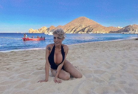 Foto desnuda filtrada de OnlyFans de Karla Carrillo