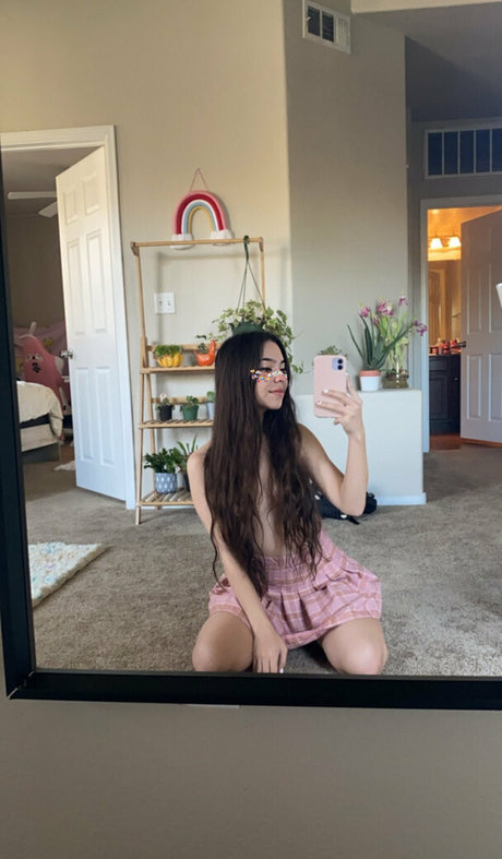 Foto desnuda filtrada de OnlyFans de Dahliavalentino