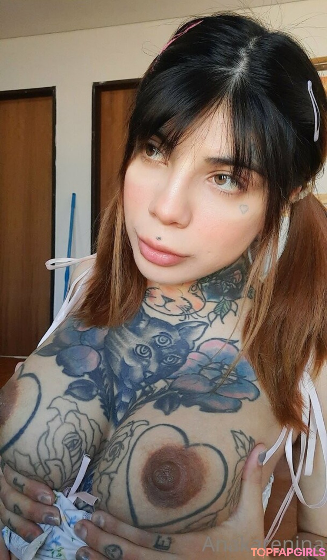 Foto desnuda filtrada de OnlyFans de Anakarenina #36 Foto desnuda filtrada de OnlyFans de Anakarenina #36