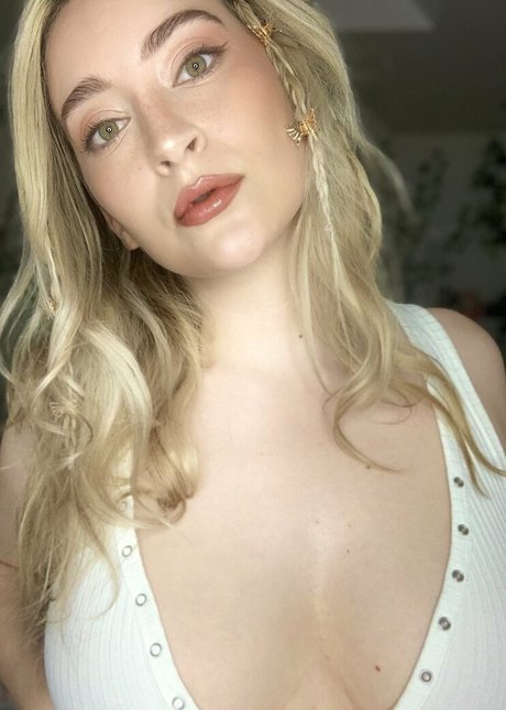 Blissfulwhisperasmr