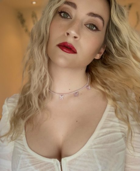 Blissfulwhisperasmr