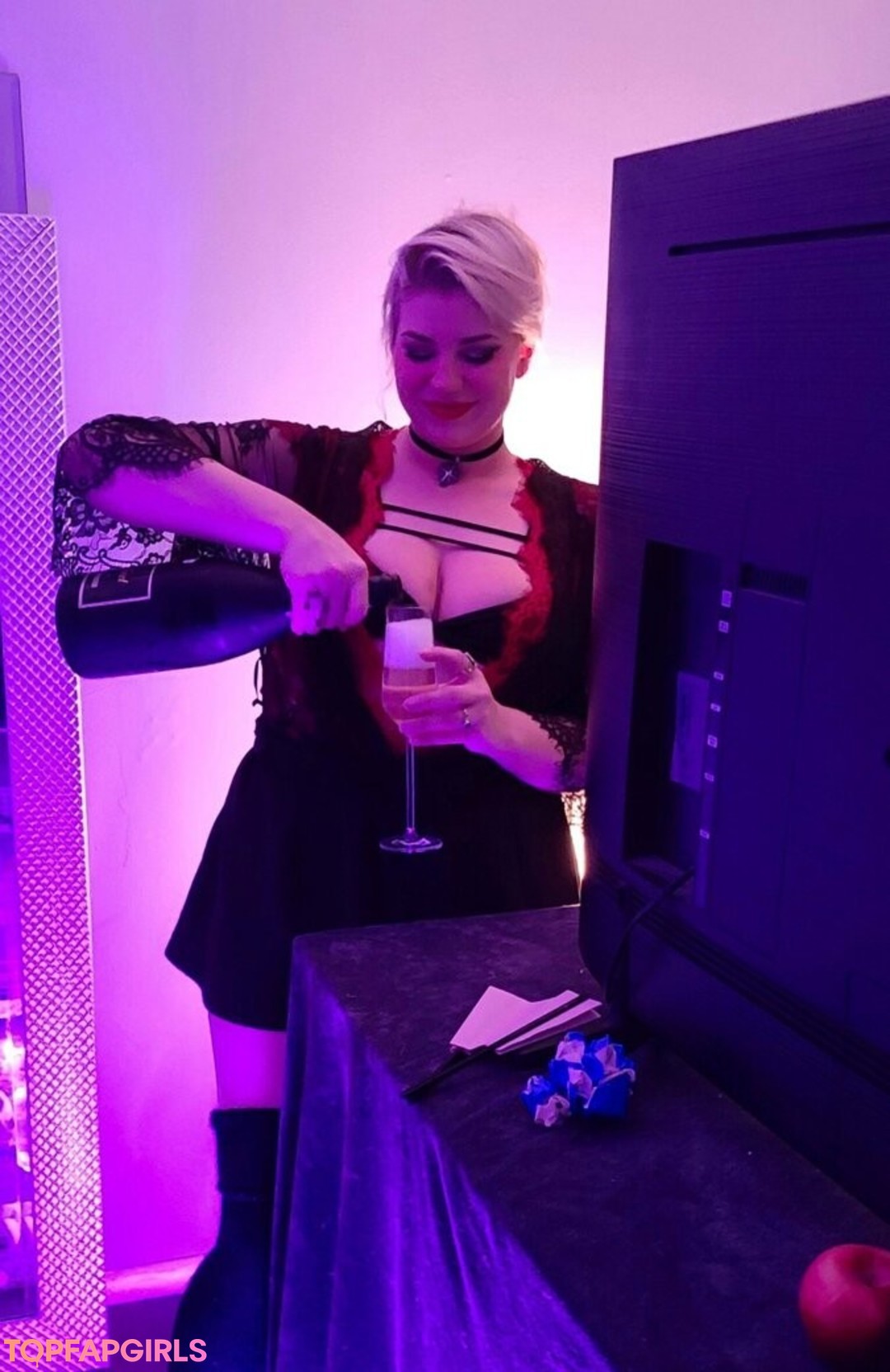 Foto desnuda filtrada de OnlyFans de Smittengfg2 #15 Foto desnuda filtrada de OnlyFans de Smittengfg2 #15