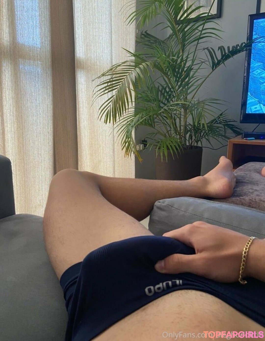Foto desnuda filtrada de OnlyFans de Dieghodolttih #34 Foto desnuda filtrada de OnlyFans de Dieghodolttih #34