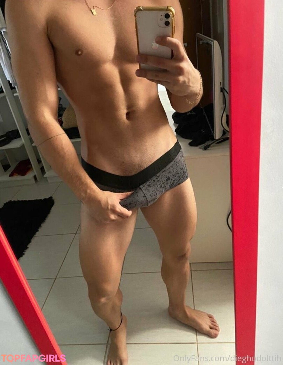 Foto desnuda filtrada de OnlyFans de Dieghodolttih #41 Foto desnuda filtrada de OnlyFans de Dieghodolttih #41