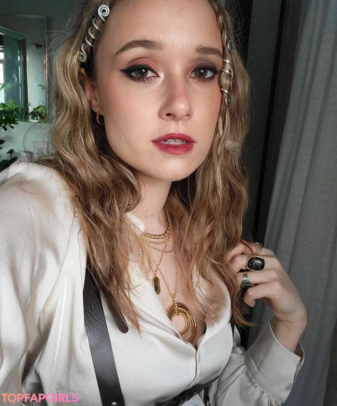 Foto desnuda filtrada de OnlyFans de Amykay Asmr #22 Foto desnuda filtrada de OnlyFans de Amykay Asmr #22