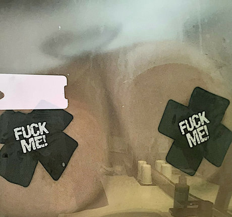 Foto desnuda filtrada de OnlyFans de Ssusukang0624