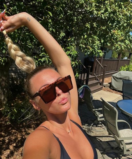 Foto desnuda filtrada de OnlyFans de Beez Asmr