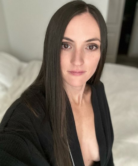 Aunna Harris