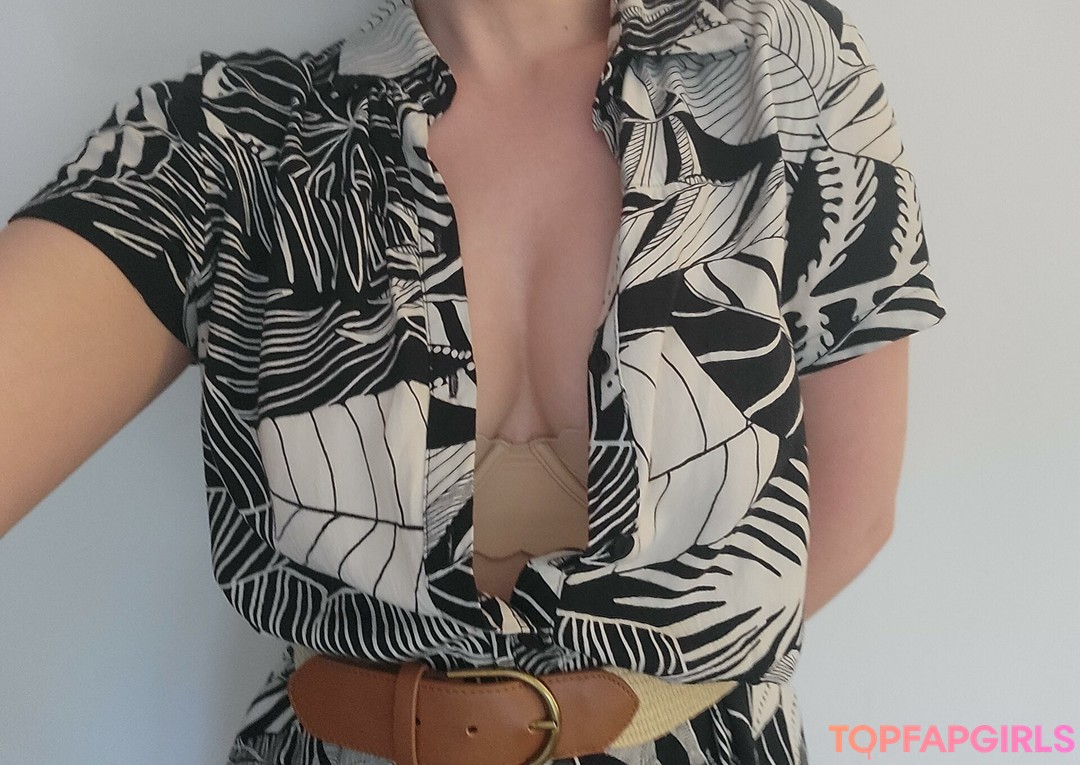 Foto desnuda filtrada de OnlyFans de Marieatwood #1 Foto desnuda filtrada de OnlyFans de Marieatwood #1