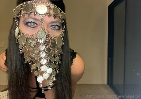 Foto desnuda filtrada de OnlyFans de Thewhisperxo