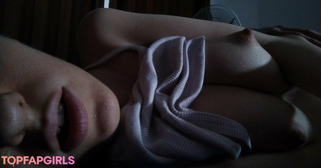 Foto desnuda filtrada de OnlyFans de Sunnykitsunexo #131 Foto desnuda filtrada de OnlyFans de Sunnykitsunexo #131