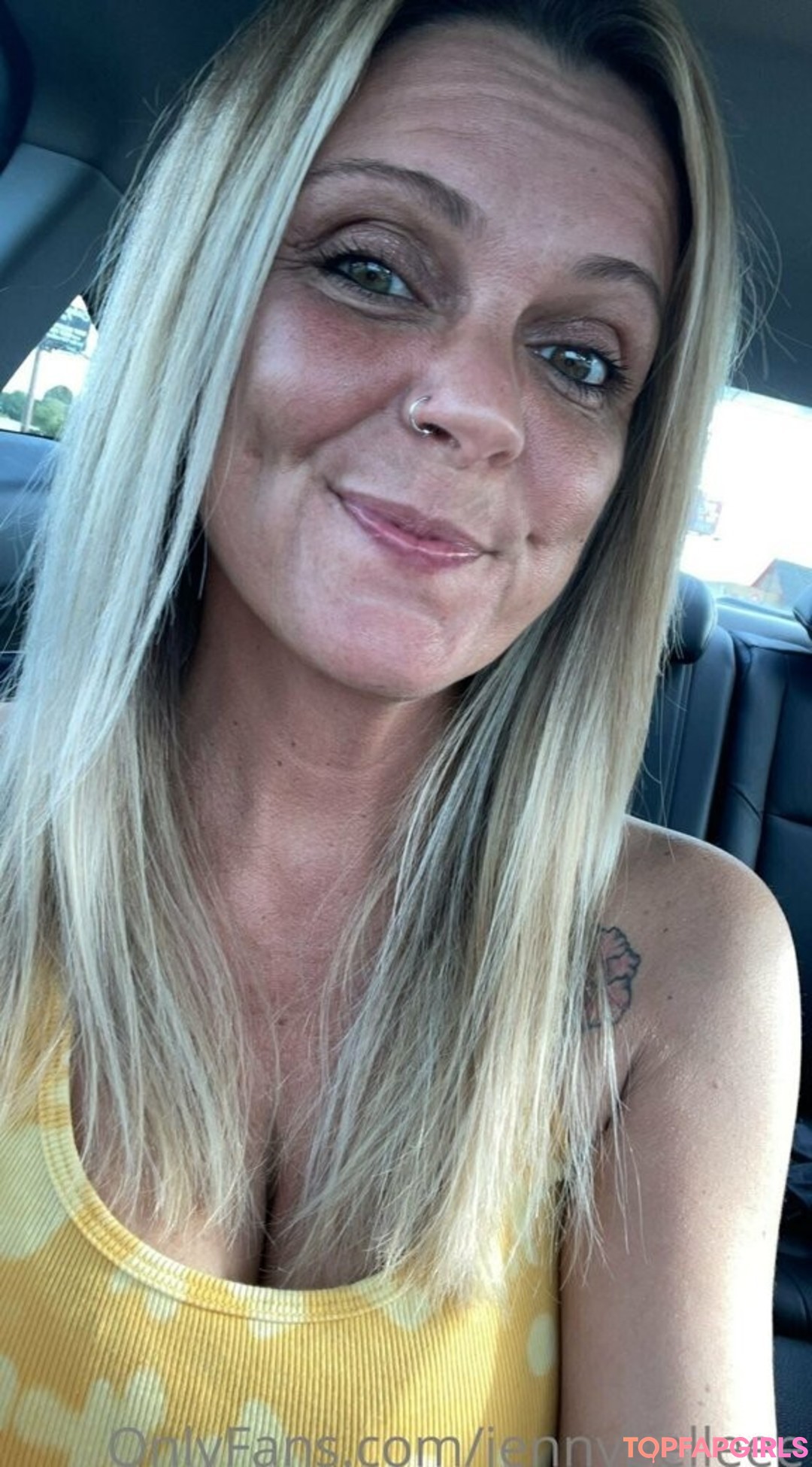 Foto desnuda filtrada de OnlyFans de Jennybelleee #8 Foto desnuda filtrada de OnlyFans de Jennybelleee #8