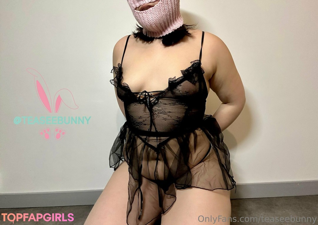 Foto desnuda filtrada de OnlyFans de Teaseebunny #68 Foto desnuda filtrada de OnlyFans de Teaseebunny #68