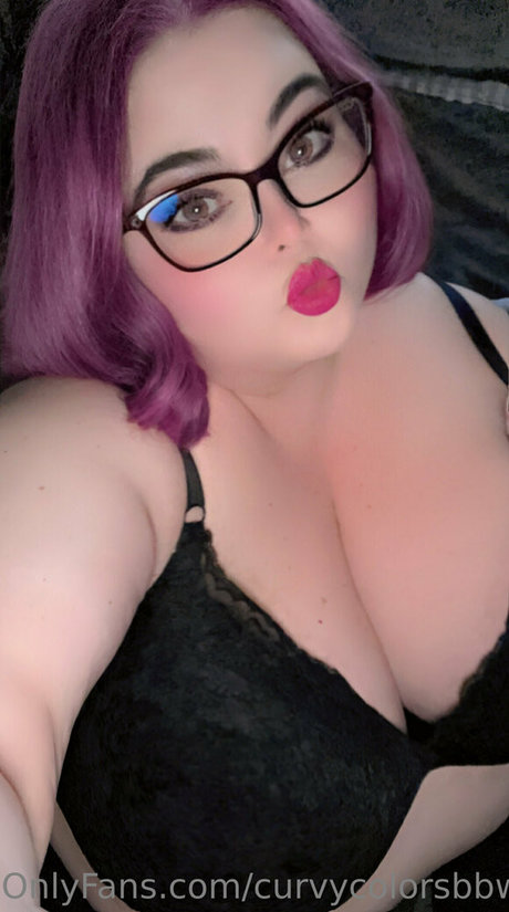 Curvycolorsbbw