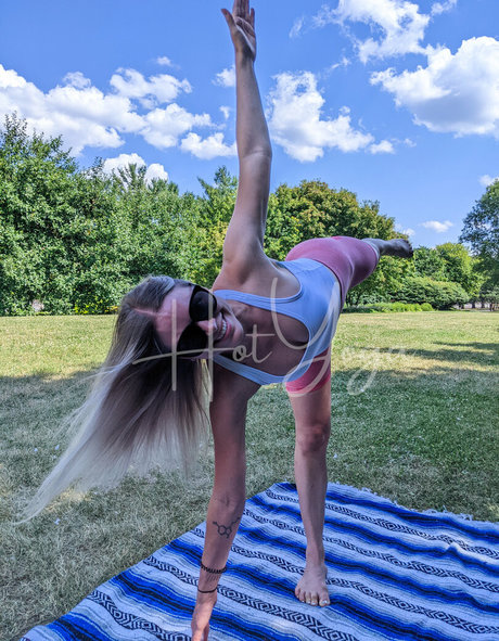 Hot-yoga