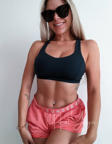 Hot-yoga