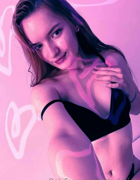 Little_foxiee