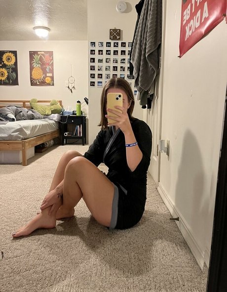 Pretty Little Feet