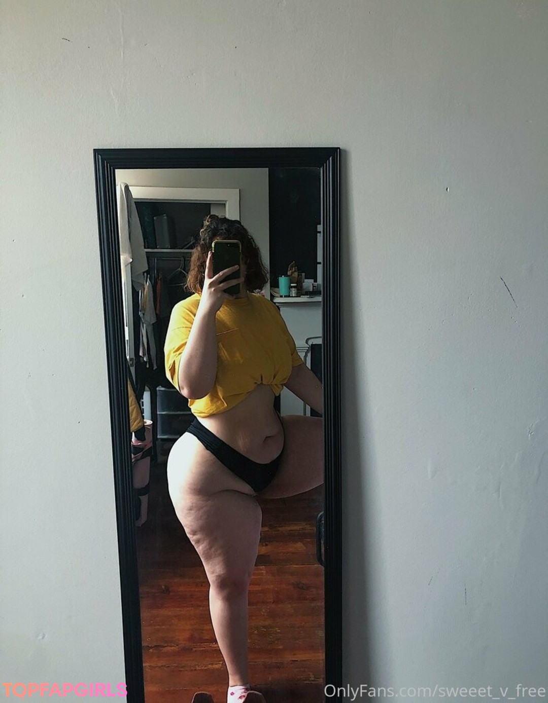 Foto desnuda filtrada de OnlyFans de Sweeetvfree #42 Foto desnuda filtrada de OnlyFans de Sweeetvfree #42