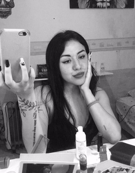 Laraxxxb