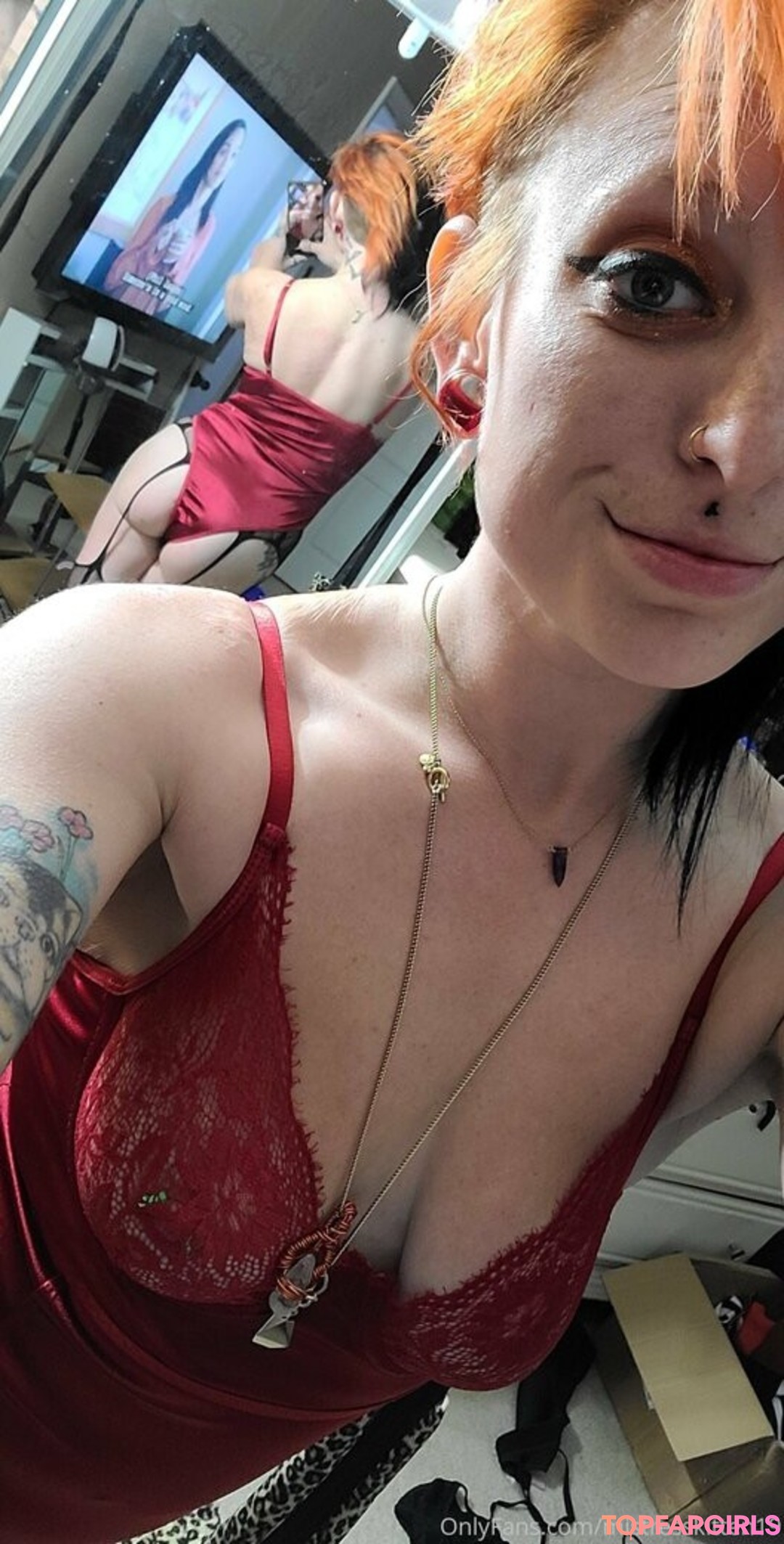Foto desnuda filtrada de OnlyFans de Elvishlydeviant13 #26 Foto desnuda filtrada de OnlyFans de Elvishlydeviant13 #26
