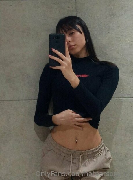 Hotperson222