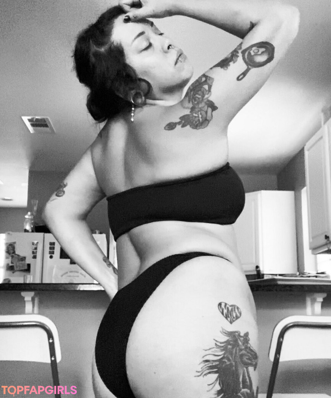 Foto desnuda filtrada de OnlyFans de Mirarimata #24 Foto desnuda filtrada de OnlyFans de Mirarimata #24