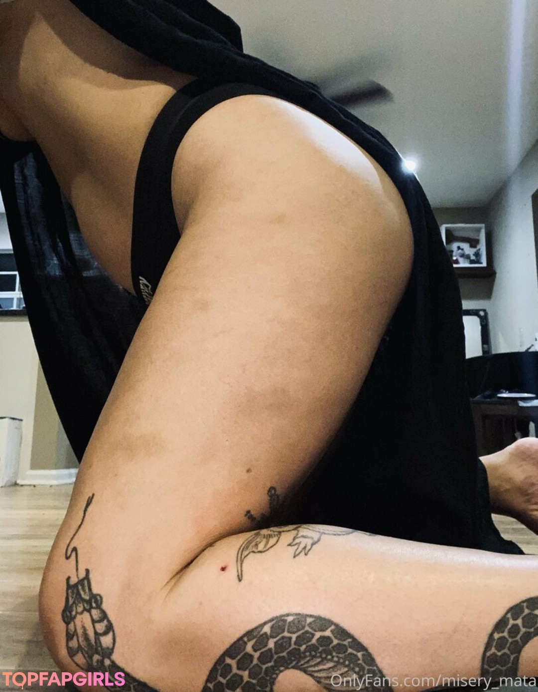 Foto desnuda filtrada de OnlyFans de Mirarimata #42 Foto desnuda filtrada de OnlyFans de Mirarimata #42