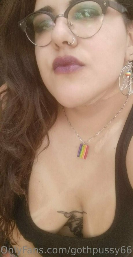 Foto desnuda filtrada de OnlyFans de Darkvenusbbw