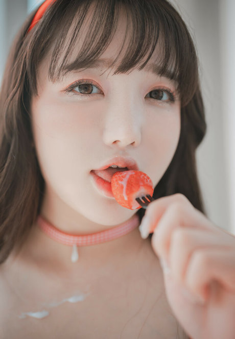 Son Ye Eun