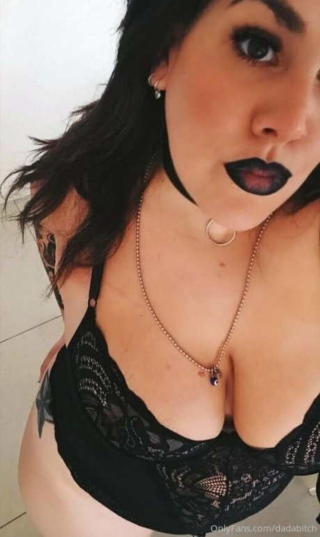 Foto desnuda filtrada de OnlyFans de Dadabitch