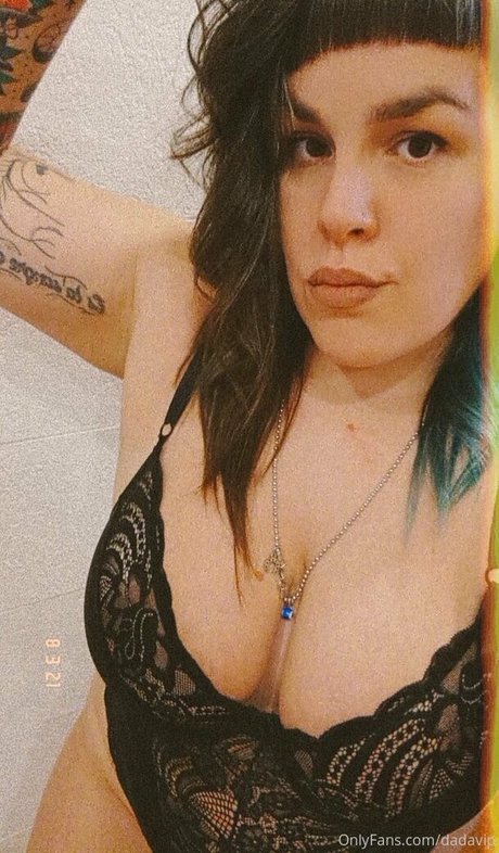Foto desnuda filtrada de OnlyFans de Dadabitch
