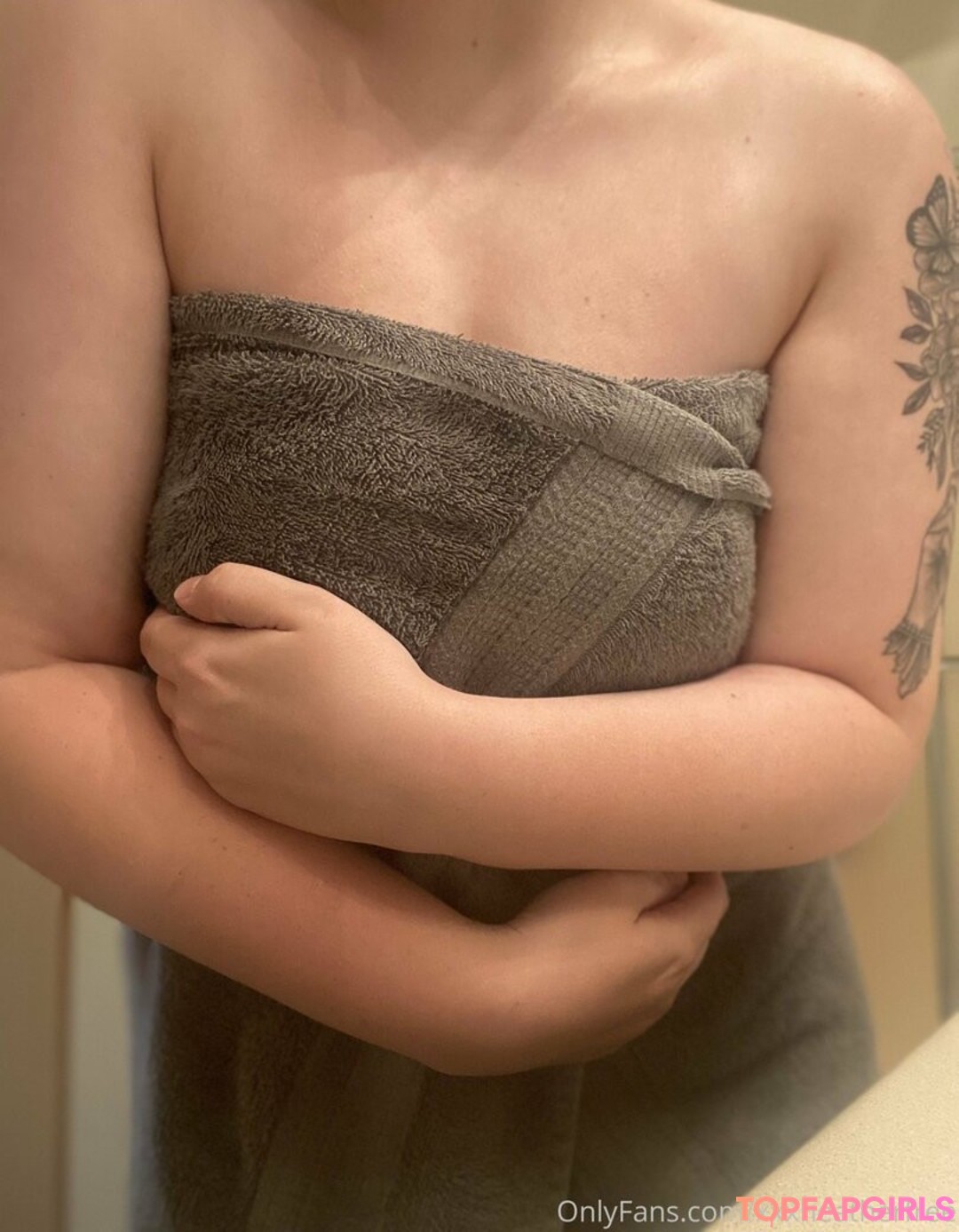 Foto desnuda filtrada de OnlyFans de Xxxheatherfree #2 Foto desnuda filtrada de OnlyFans de Xxxheatherfree #2