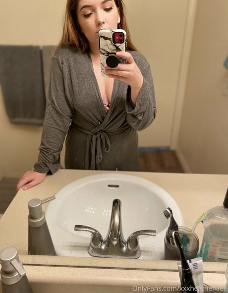 Foto desnuda filtrada de OnlyFans de Xxxheatherfree