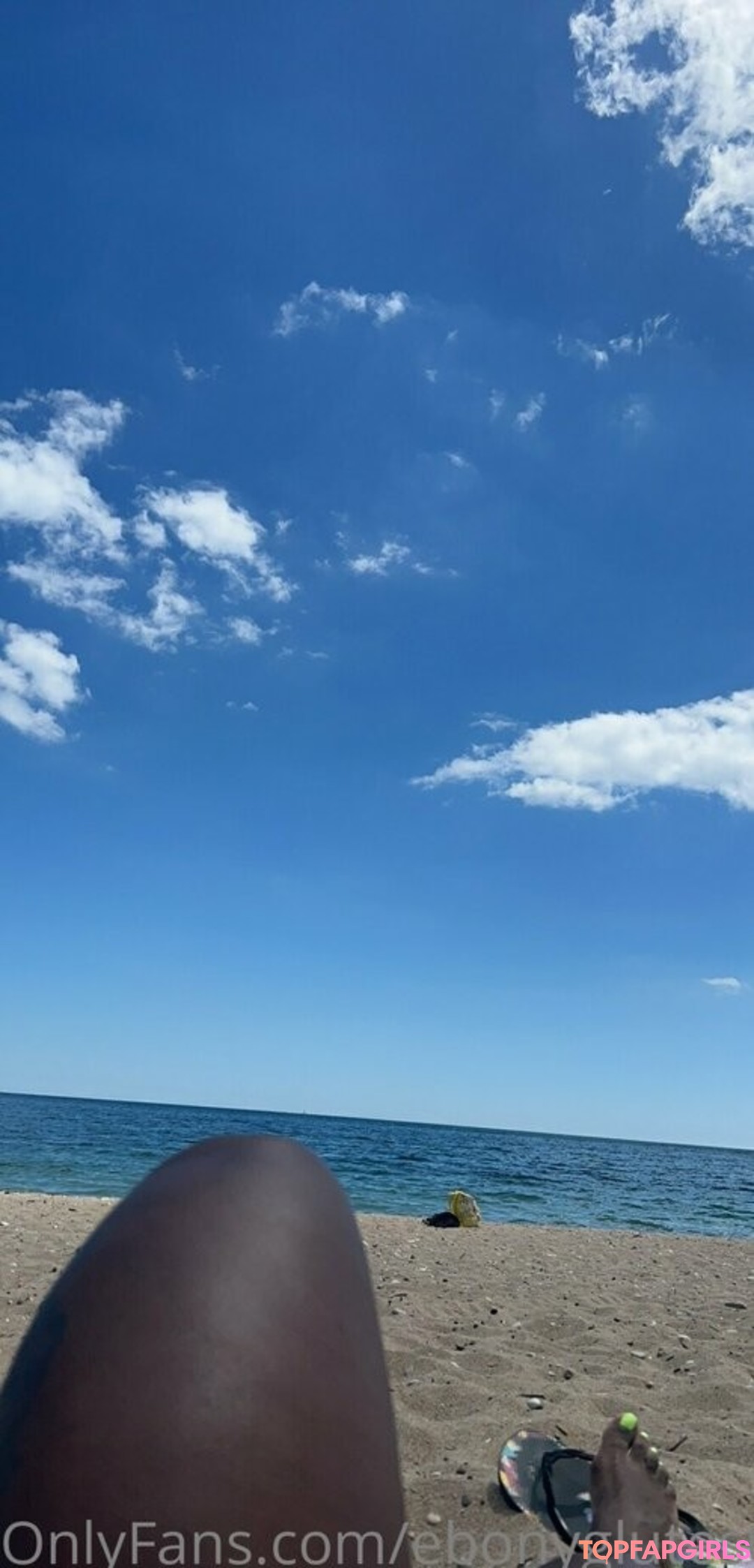 Foto desnuda filtrada de OnlyFans de Ebonyglutes01 #47 Foto desnuda filtrada de OnlyFans de Ebonyglutes01 #47