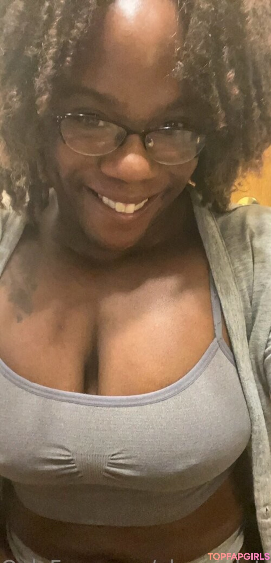 Foto desnuda filtrada de OnlyFans de Ebonyglutes01 #78 Foto desnuda filtrada de OnlyFans de Ebonyglutes01 #78