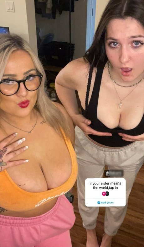 Foto desnuda filtrada de OnlyFans de Lilly Alcorn