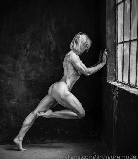 Foto desnuda filtrada de OnlyFans de Artfiguremodel
