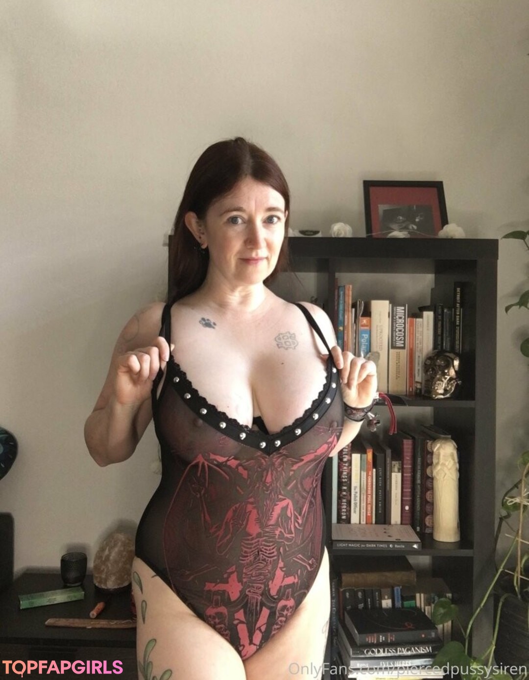 Foto desnuda filtrada de OnlyFans de Piercedpussysiren #69 Foto desnuda filtrada de OnlyFans de Piercedpussysiren #69